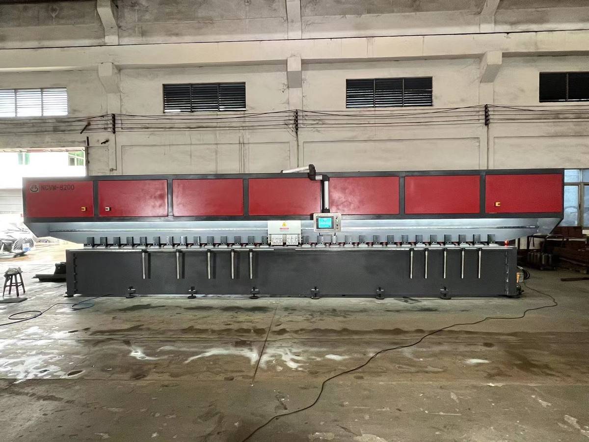 豐科機械復(fù)合式雙刀頭刨槽機：雙刀頭設(shè)計，24H高效穩(wěn)定作業(yè) ? 